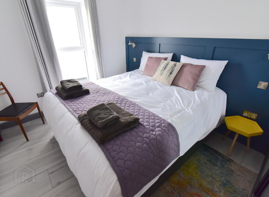 'Skerries' Dunluce View, 22 Dunluce Ave, Portrush, BT56 8DW