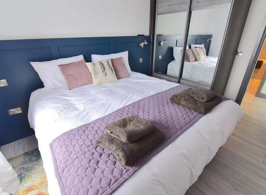 'Skerries' Dunluce View, 22 Dunluce Ave, Portrush, BT56 8DW