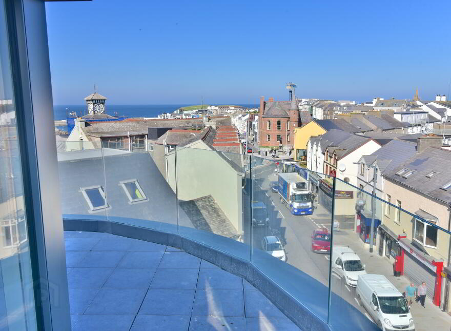 'Skerries' Dunluce View, 22 Dunluce Ave, Portrush, BT56 8DW