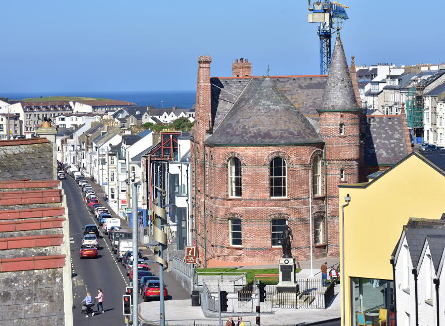 'Skerries' Dunluce View, 22 Dunluce Ave, Portrush, BT56 8DW