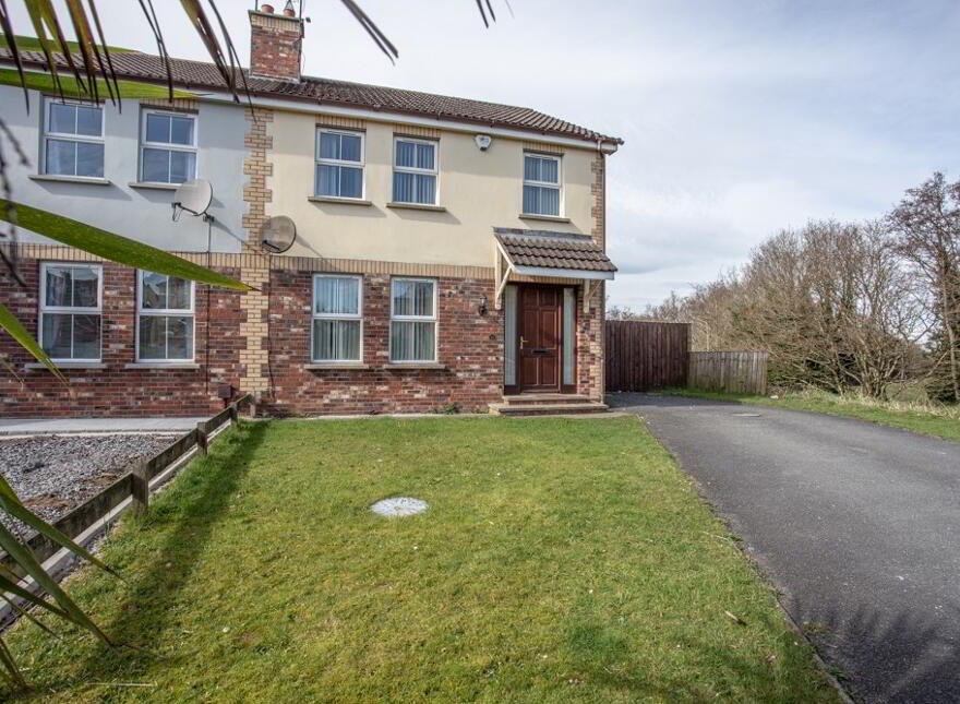 21 Greenfields Way, Armagh, BT60 1NH photo