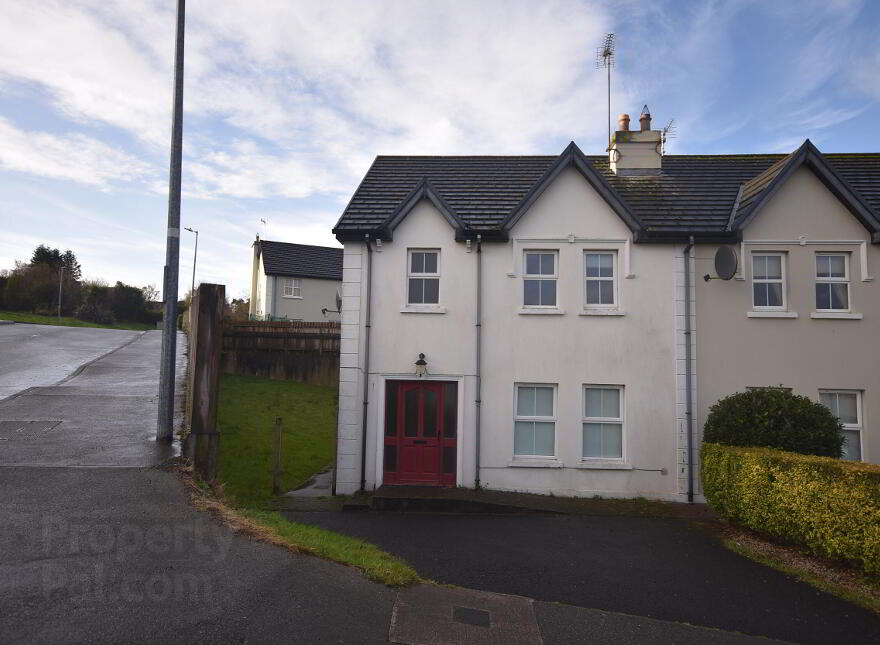 9 The Maples, Lismonaghan, Letterkenny, F92YYH3 photo