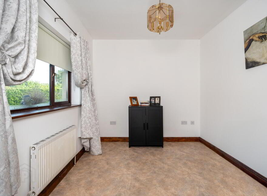 Labaun, Mount Temple, Moate, N37E953