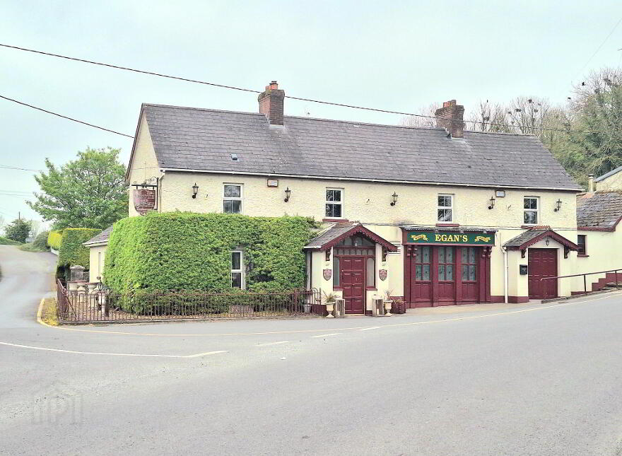 Labaun, Mount Temple, Moate, N37E953