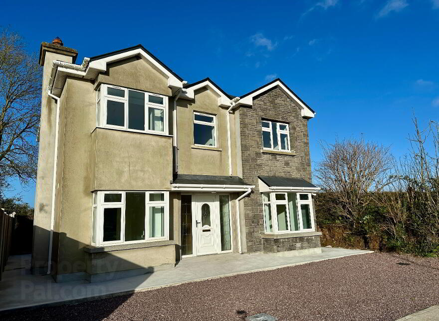 No.6 The Hawthorns, Ballyagran, Kilmallock, V35FV02 photo