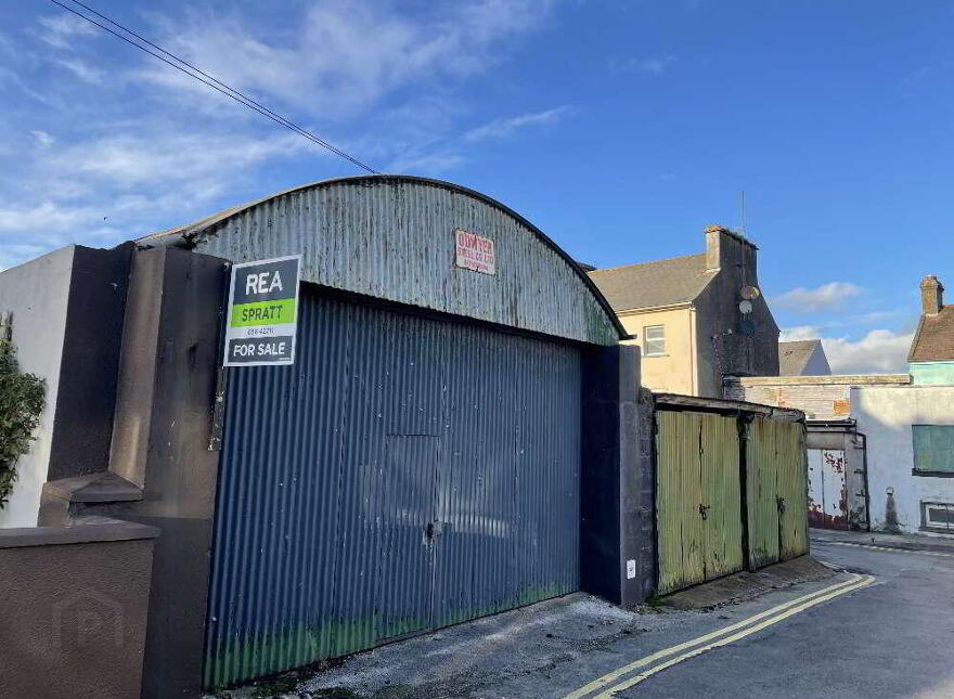 O'Connell Street, Dungarvan, X35WE51