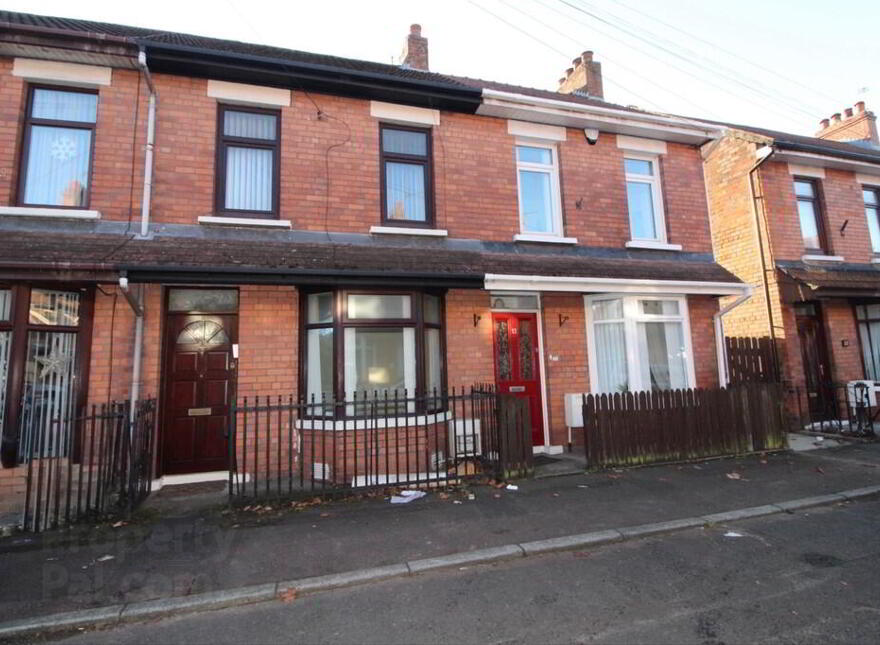 15 Oakmount Drive, Belfast, BT15 3RE photo