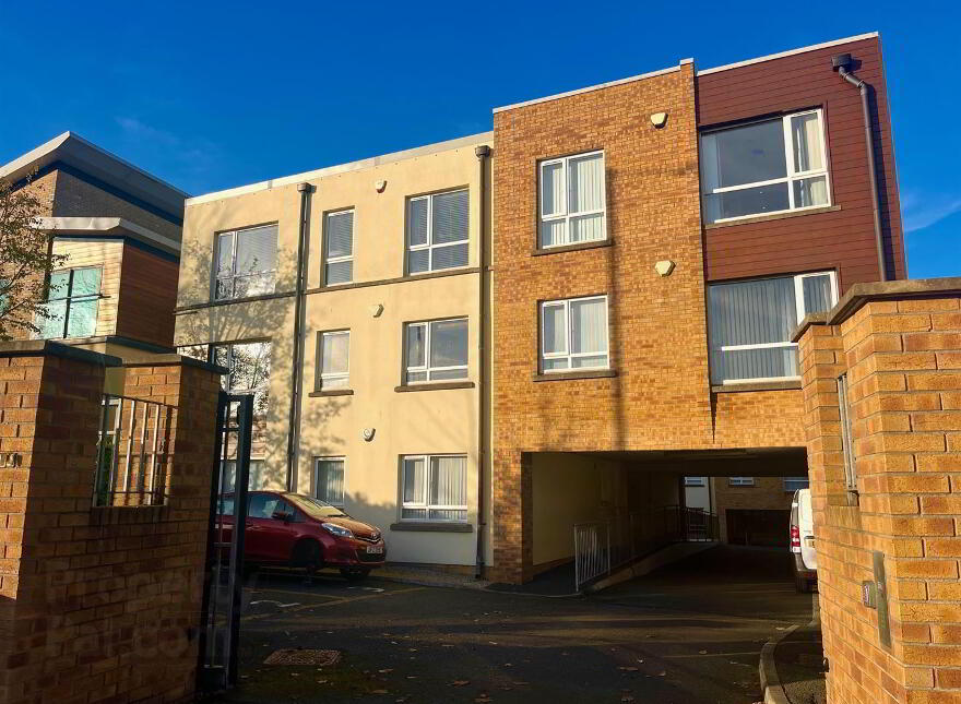 Apt 8a Altona Place, 218a Belmont Road, Belfast, BT4 2AT photo