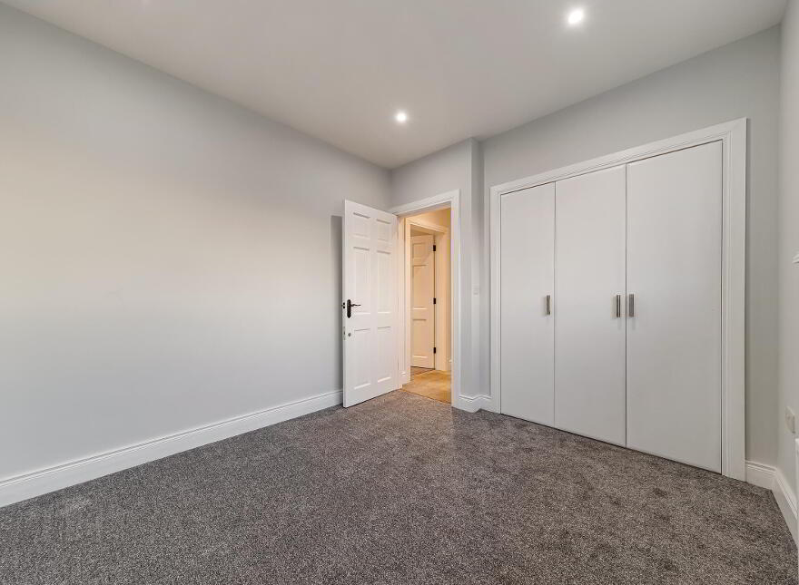 21 The Square, Portaferry, Newtownards, BT22 1LW
