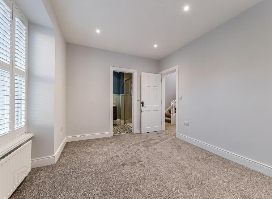 21 The Square, Portaferry, Newtownards, BT22 1LW
