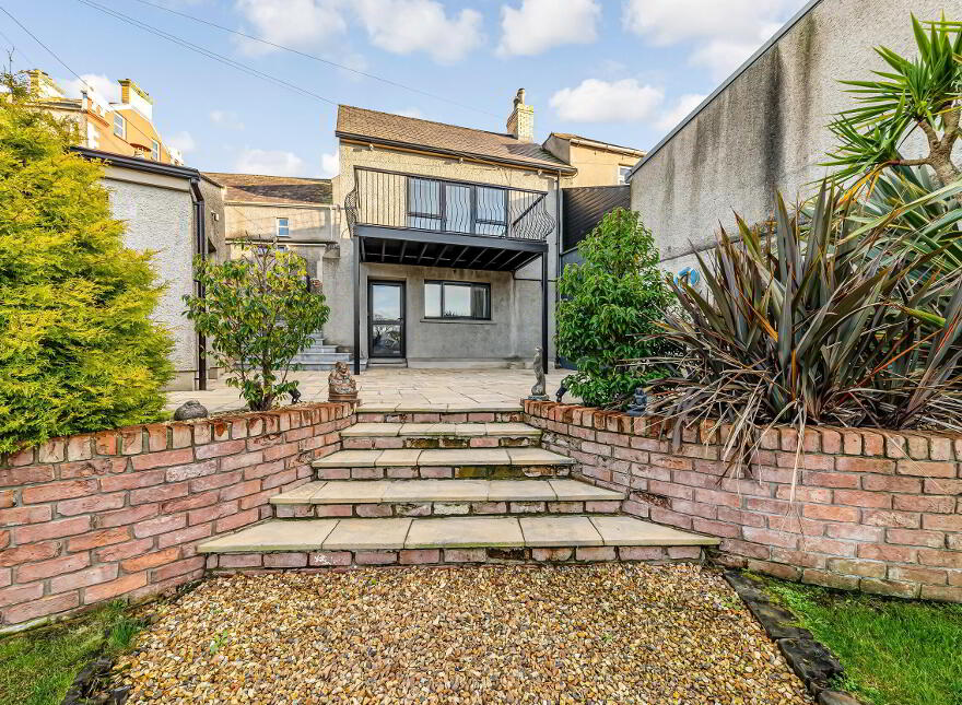 21 The Square, Portaferry, Newtownards, BT22 1LW
