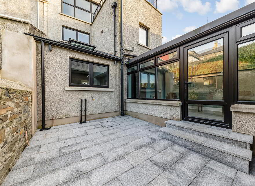 21 The Square, Portaferry, Newtownards, BT22 1LW