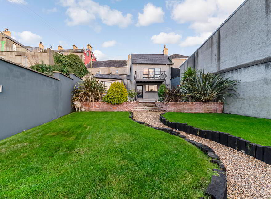 21 The Square, Portaferry, Newtownards, BT22 1LW