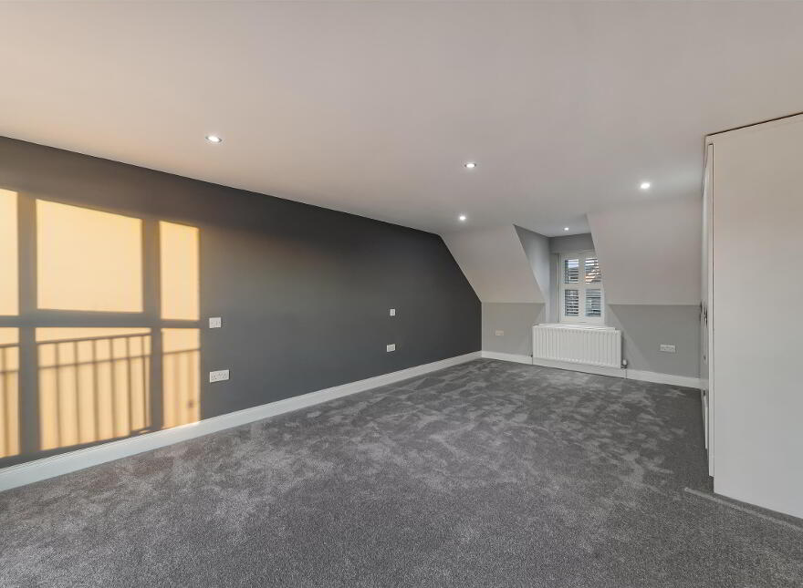 21 The Square, Portaferry, Newtownards, BT22 1LW