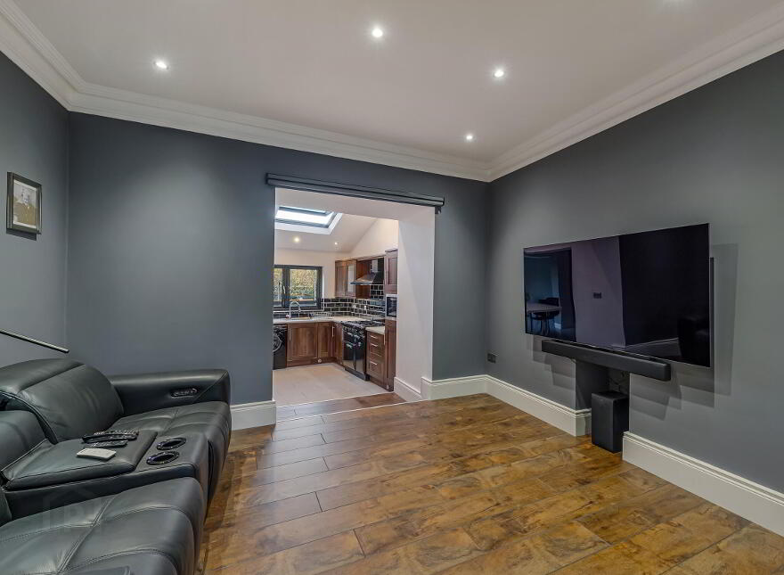 21 The Square, Portaferry, Newtownards, BT22 1LW