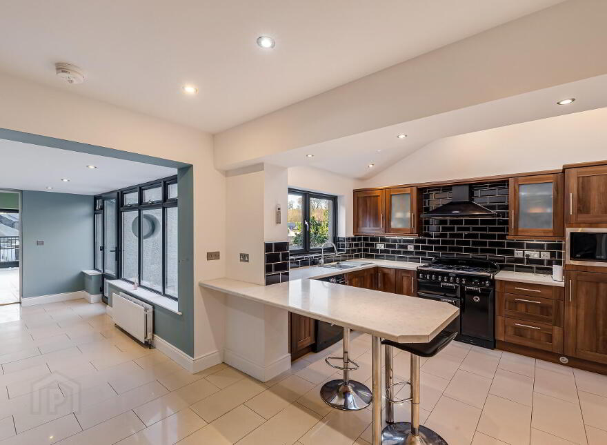 21 The Square, Portaferry, Newtownards, BT22 1LW