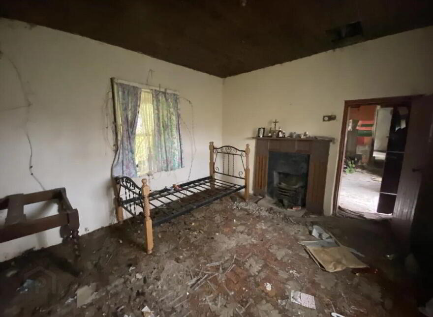 Larkfield, Granard, N39N9R2