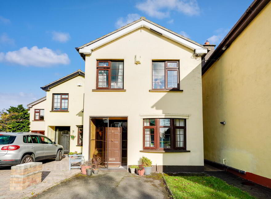 5 Yellow Meadow Lawn, Clondalkin, Dublin, D22 photo