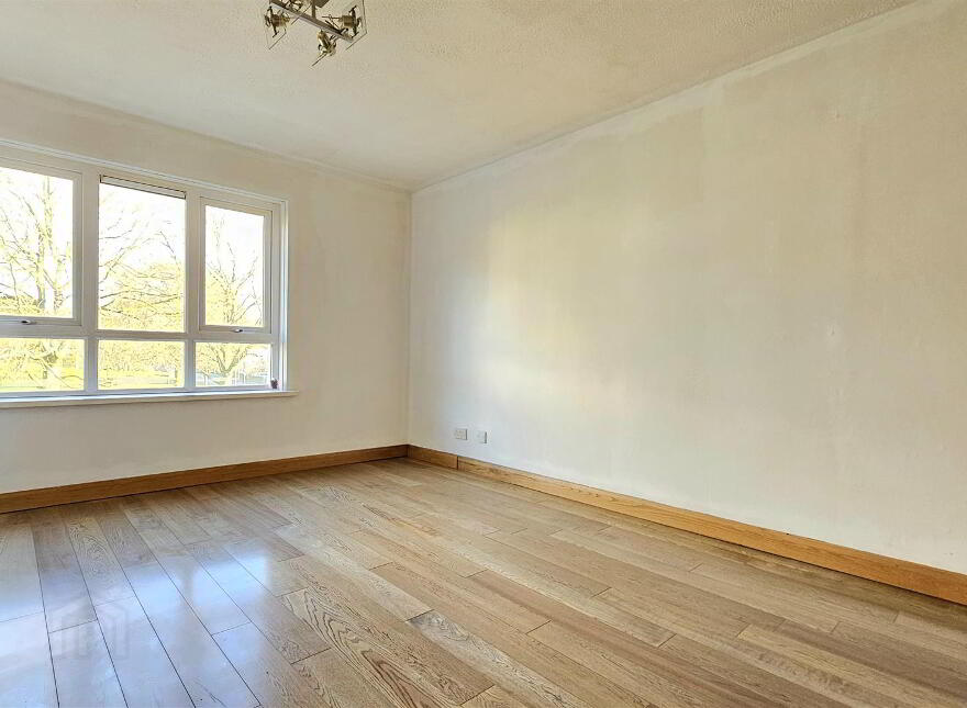 6d Glassillan Grove, Greenisland, BT38
