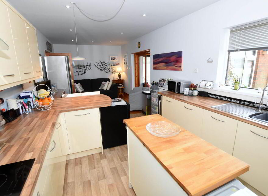 12 Green Road, Millisle, Newtownards, BT22 2BX