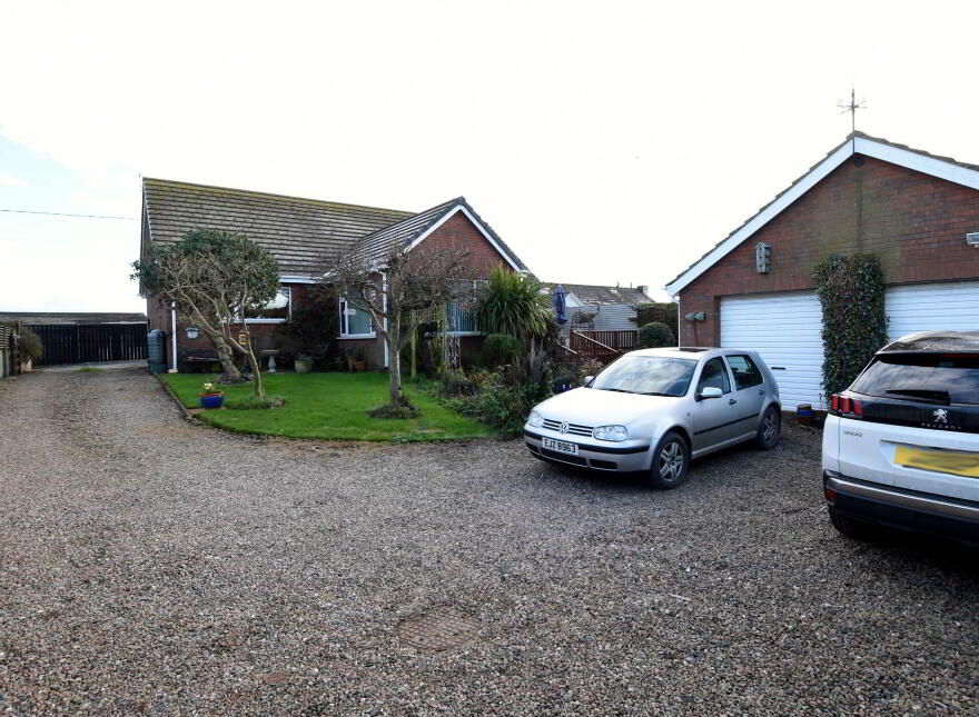 12 Green Road, Millisle, Newtownards, BT22 2BX