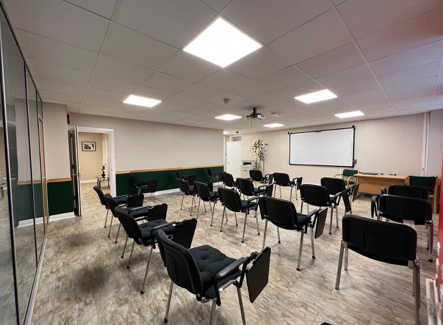 Ground Floor @ Strand House, 102 Holywood Road, Belfast, BT4 1NU