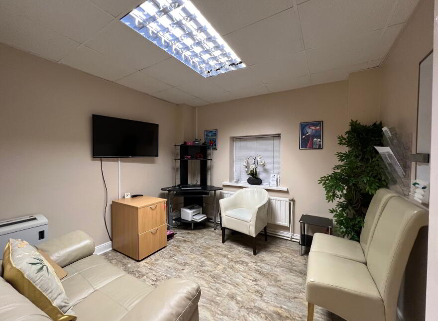 Ground Floor @ Strand House, 102 Holywood Road, Belfast, BT4 1NU