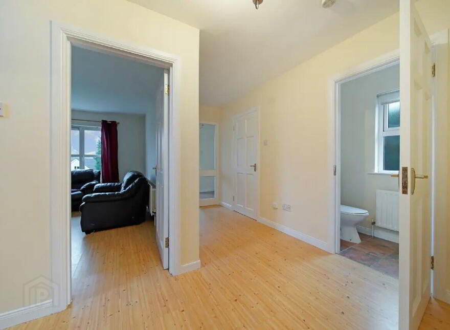 8 Rowan Park, Letterkenny, F92X2R6