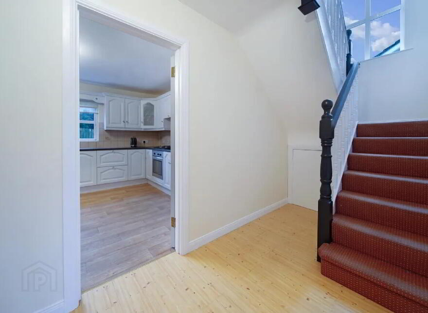 8 Rowan Park, Letterkenny, F92X2R6
