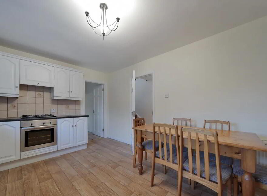 8 Rowan Park, Letterkenny, F92X2R6