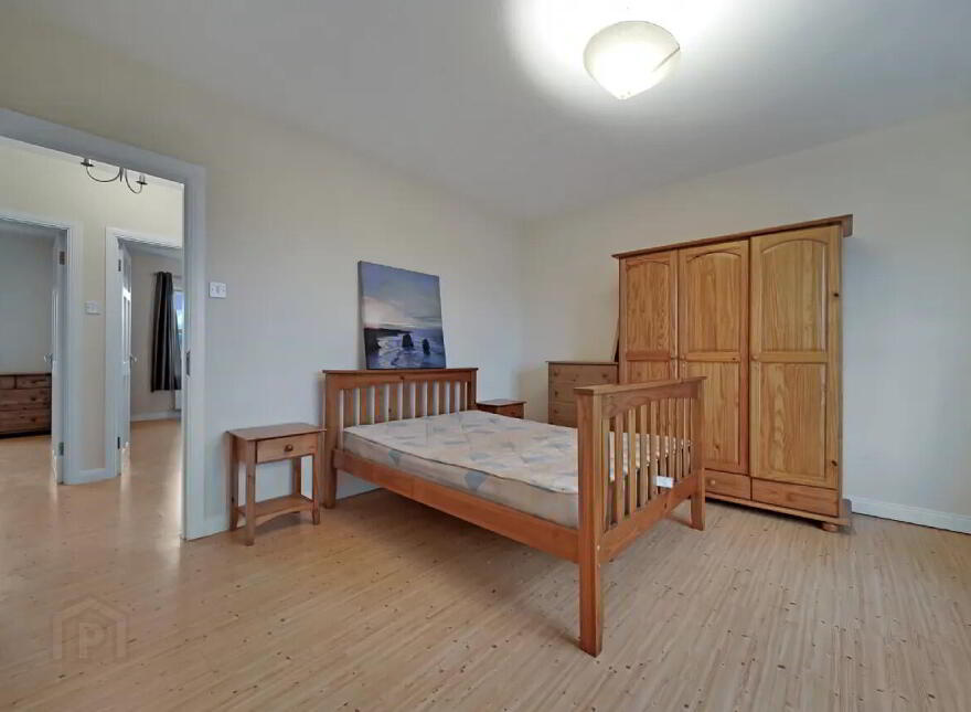 8 Rowan Park, Letterkenny, F92X2R6
