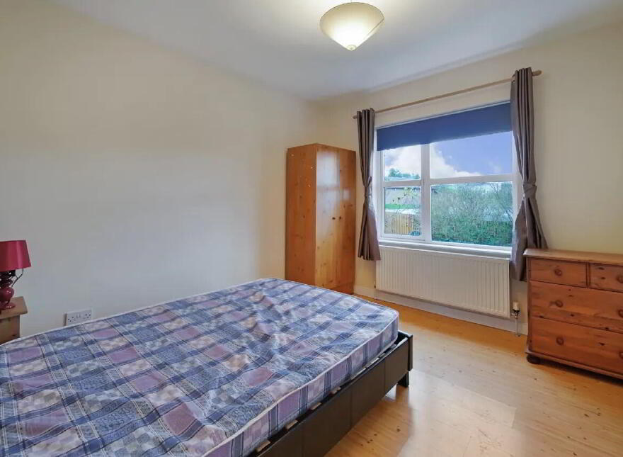 8 Rowan Park, Letterkenny, F92X2R6