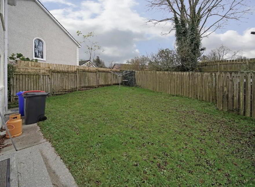 8 Rowan Park, Letterkenny, F92X2R6