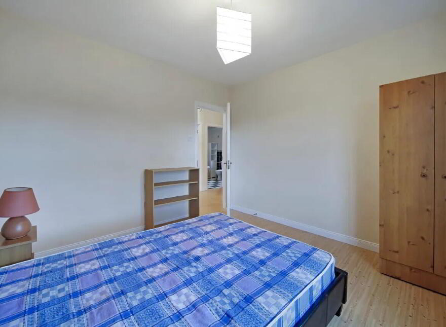 8 Rowan Park, Letterkenny, F92X2R6