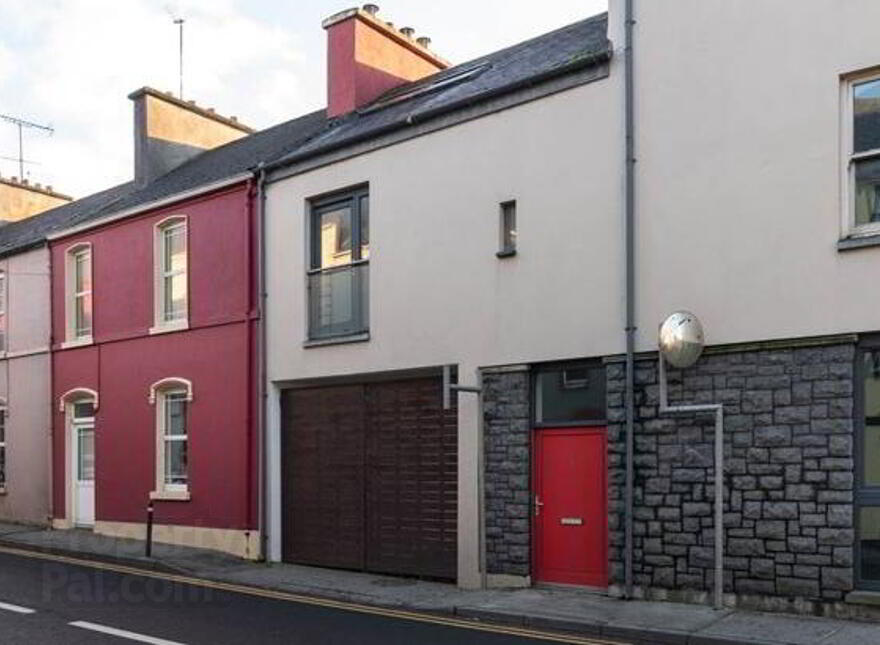 1 Bowersview, Ballinrobe, F31XD45 photo