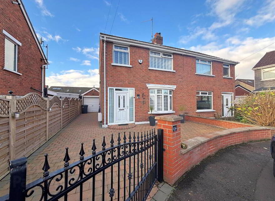 10 Jellicoe Park, Belfast, BT15 3JZ photo