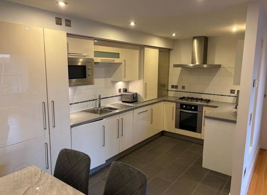 Apartment 307, The Bakery, Ormeau Road, Short Term Let, Belfast, BT7 3GB