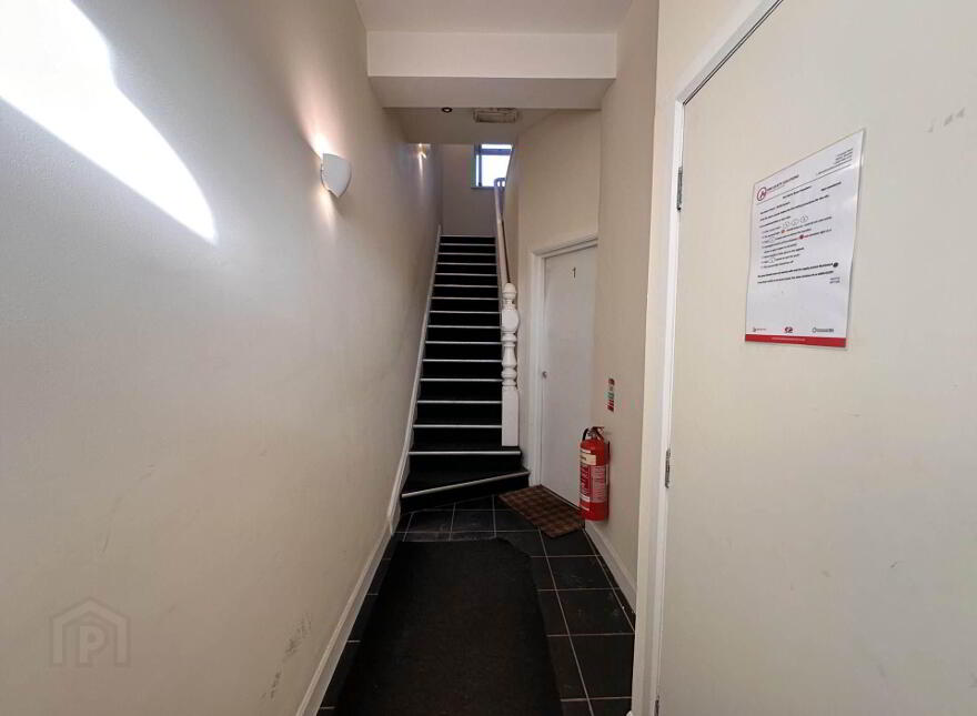 Apt 2, 6 Glandore Avenue, Antrim Road, Belfast, BT15 3FB