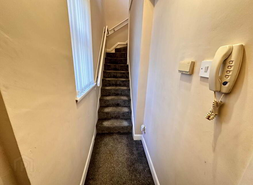 Apt 2, 6 Glandore Avenue, Antrim Road, Belfast, BT15 3FB