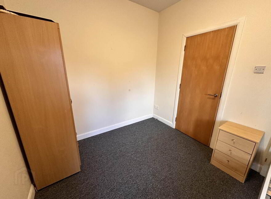 Apt 2, 6 Glandore Avenue, Antrim Road, Belfast, BT15 3FB