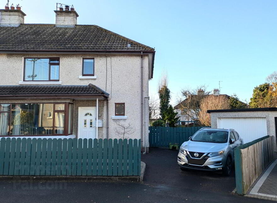 10 Chestnut Grove, Ballymoney, BT53 7AT photo