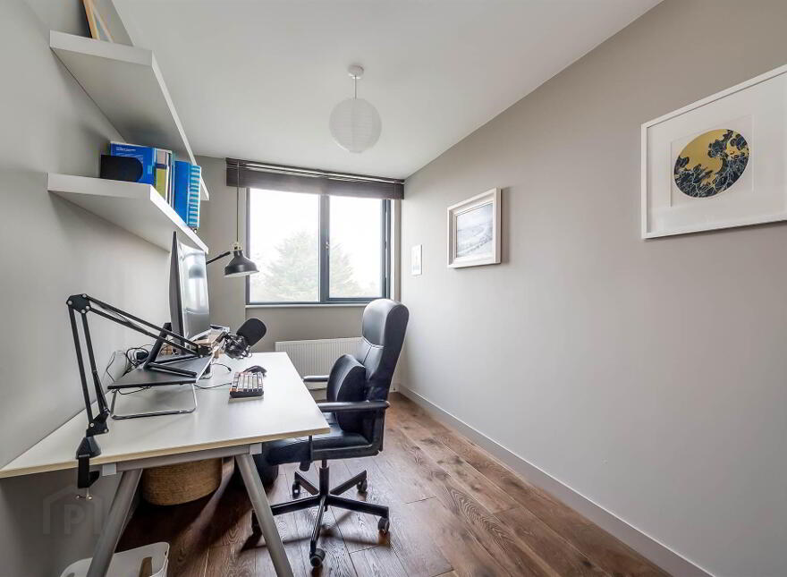 28 Malone Ridge, Belfast, BT9 5QW
