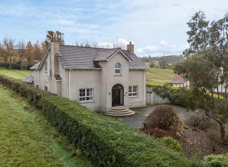 228 Hillhall Road, Lisburn, BT27 5JQ photo