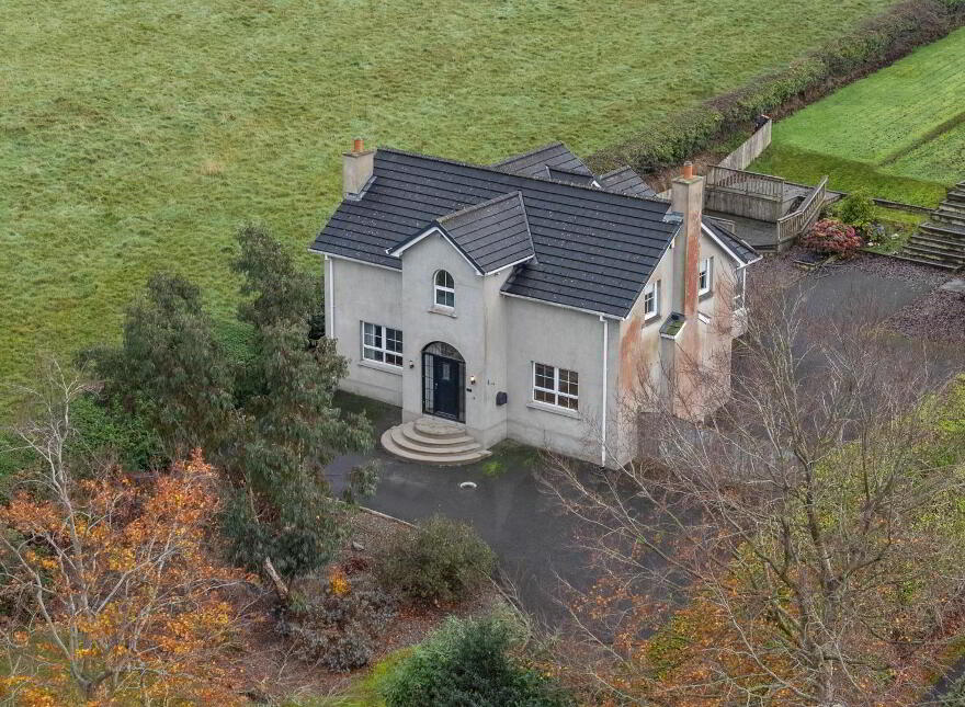 228 Hillhall Road, Lisburn, BT27 5JQ