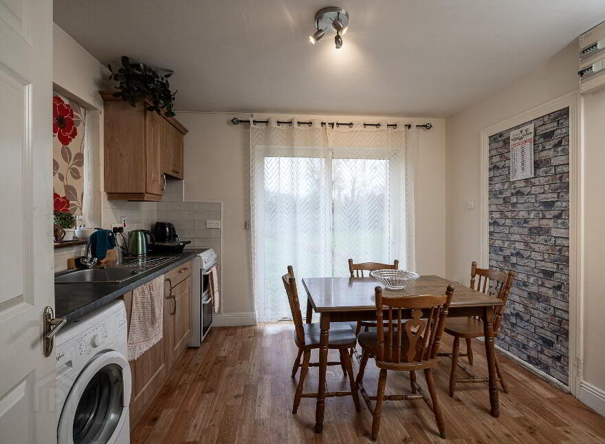 28 Meadowlands, Moangarriff, Clonmel, E91D232