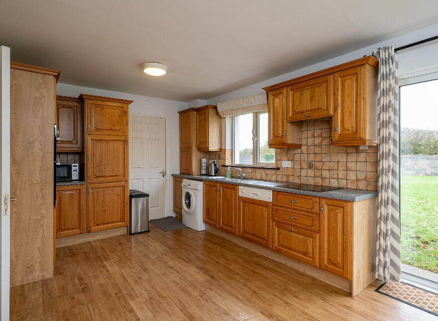 28 Meadowlands, Moangarriff, Clonmel, E91D232