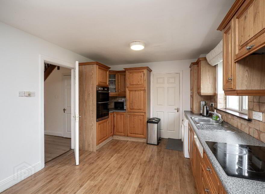 28 Meadowlands, Moangarriff, Clonmel, E91D232