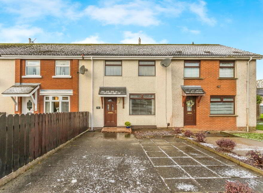 6 Blaris Park, Lisburn, BT28 1NQ photo