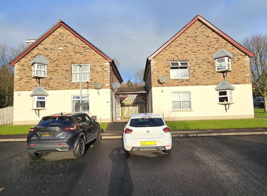 7 Lower Rogan Manor, Mallusk, Newtownabbey, BT36 4BE photo