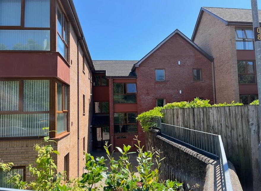 Mallard House, 11 Watersedge Apartments, Sligo Road, Enniskillen, BT74 7NY